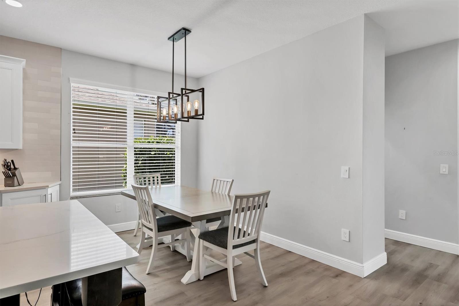 Image 23 of 50 For 5505 52nd Avenue W
