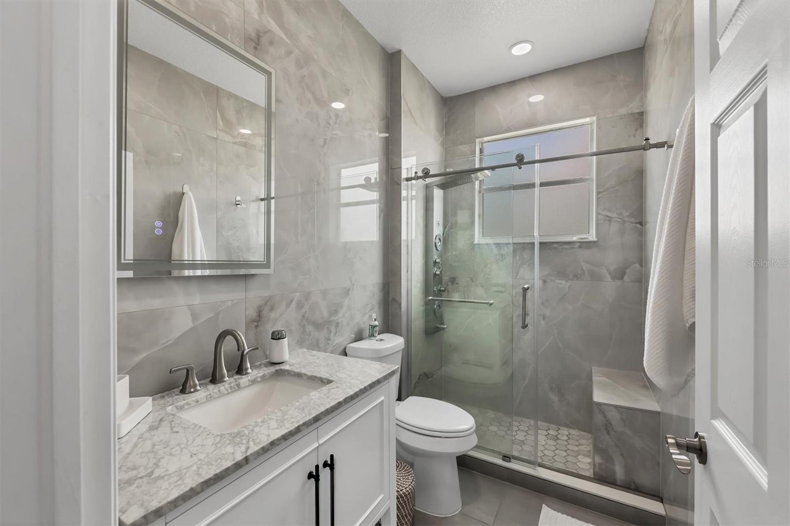 Image 31 of 50 For 5505 52nd Avenue W