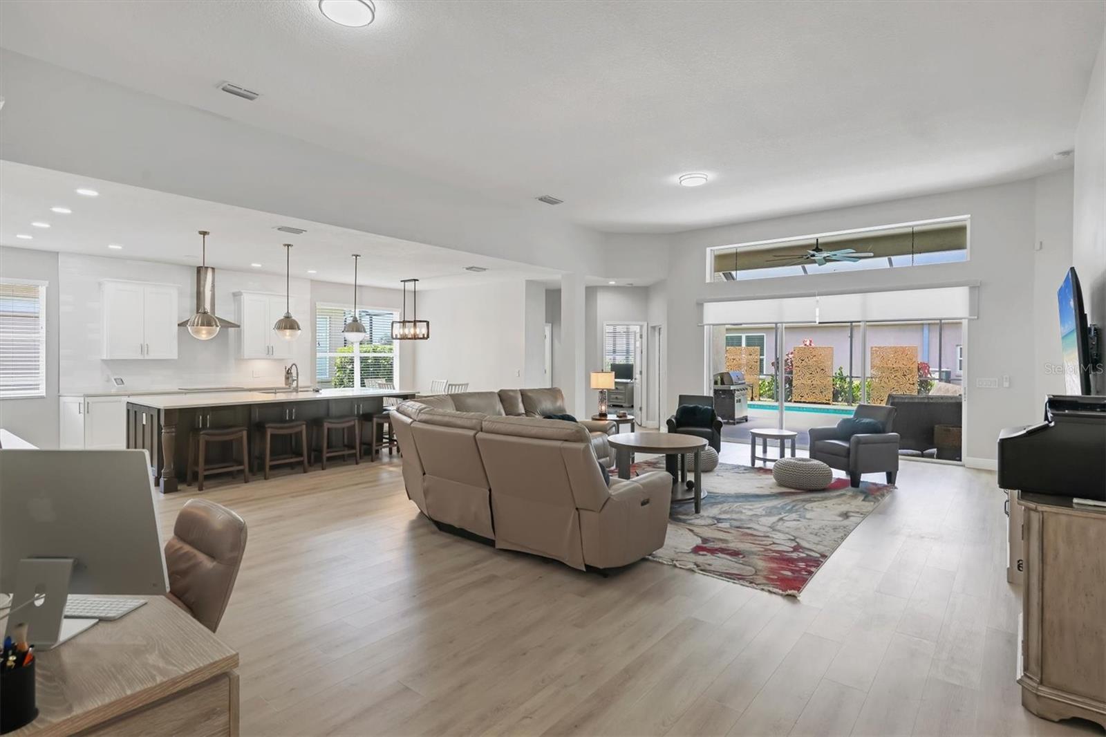 Image 9 of 50 For 5505 52nd Avenue W