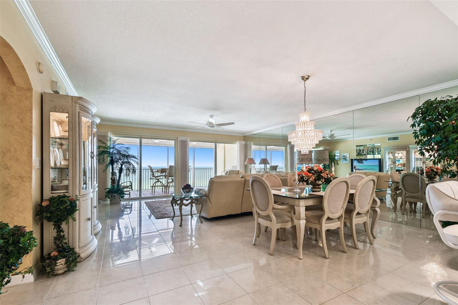 Image 34 of 74 For 16750 Gulf Boulevard 414