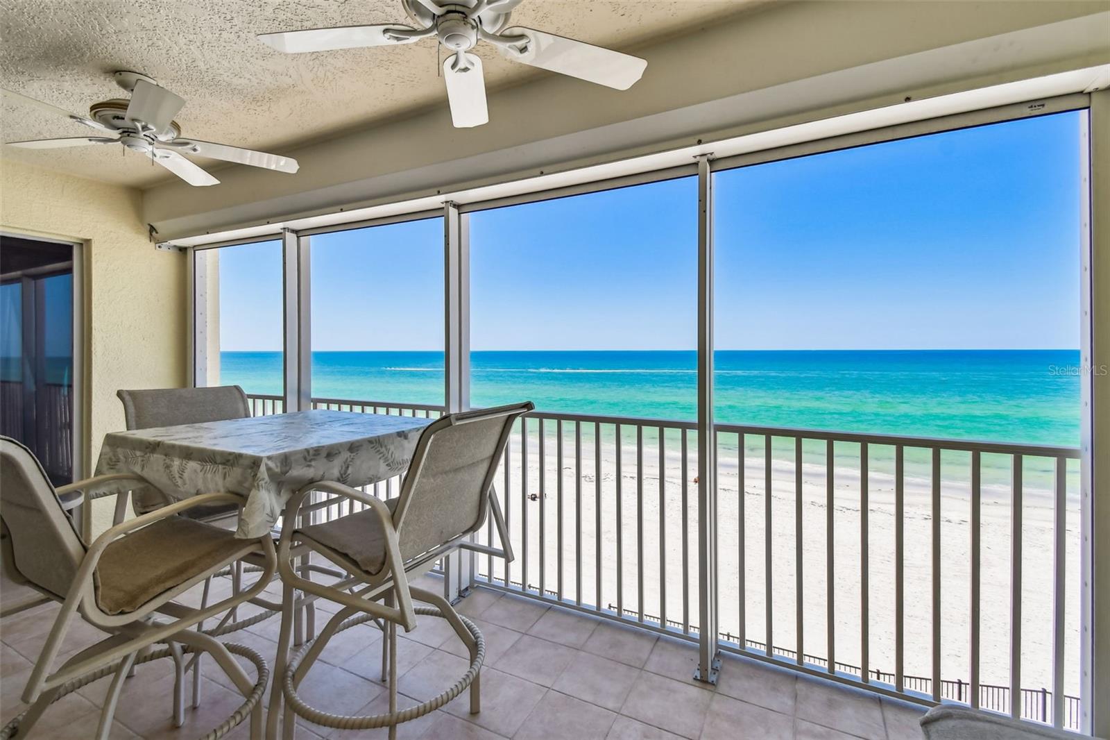 Image 54 of 74 For 16750 Gulf Boulevard 414
