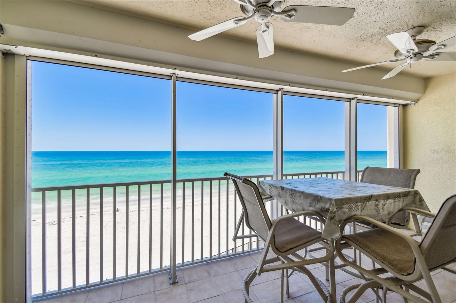 Image 55 of 74 For 16750 Gulf Boulevard 414