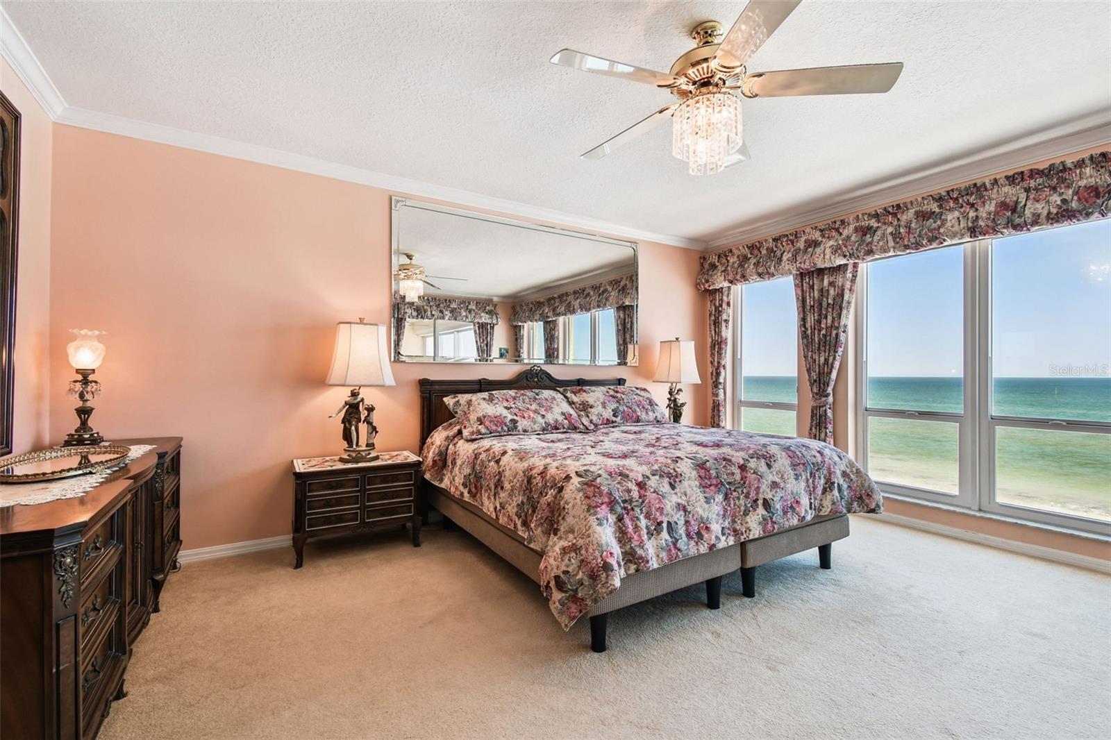 Image 67 of 74 For 16750 Gulf Boulevard 414