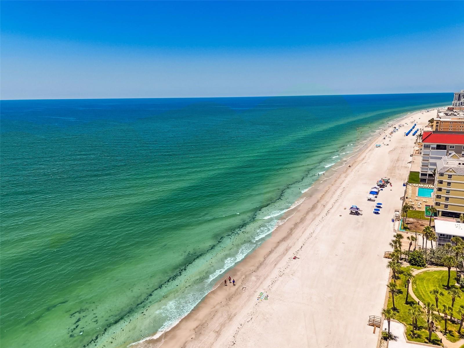 Image 7 of 74 For 16750 Gulf Boulevard 414