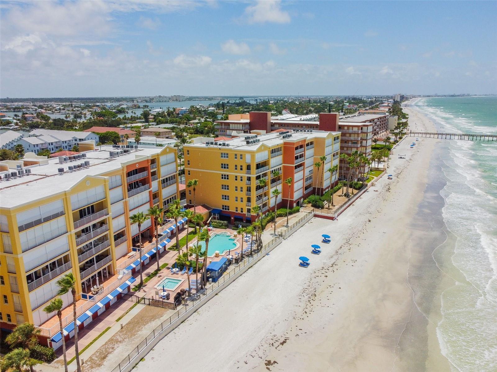 Image 8 of 74 For 16750 Gulf Boulevard 414