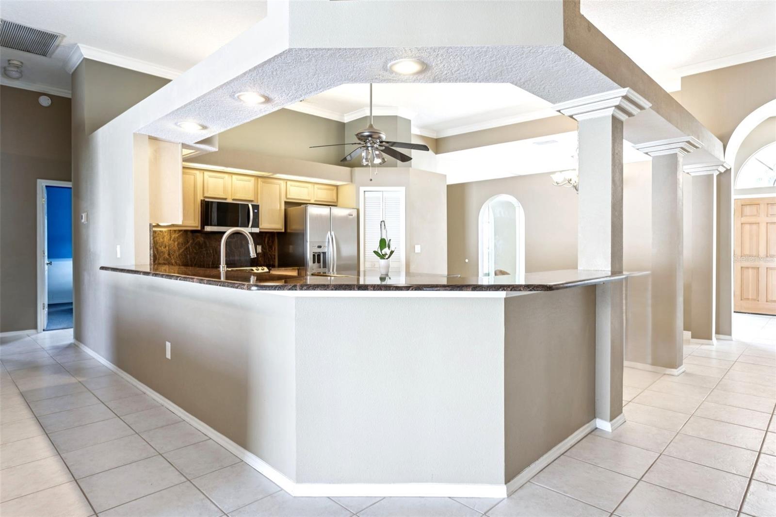 Listing photo id 15 for 10020 Cypress Shadow Avenue