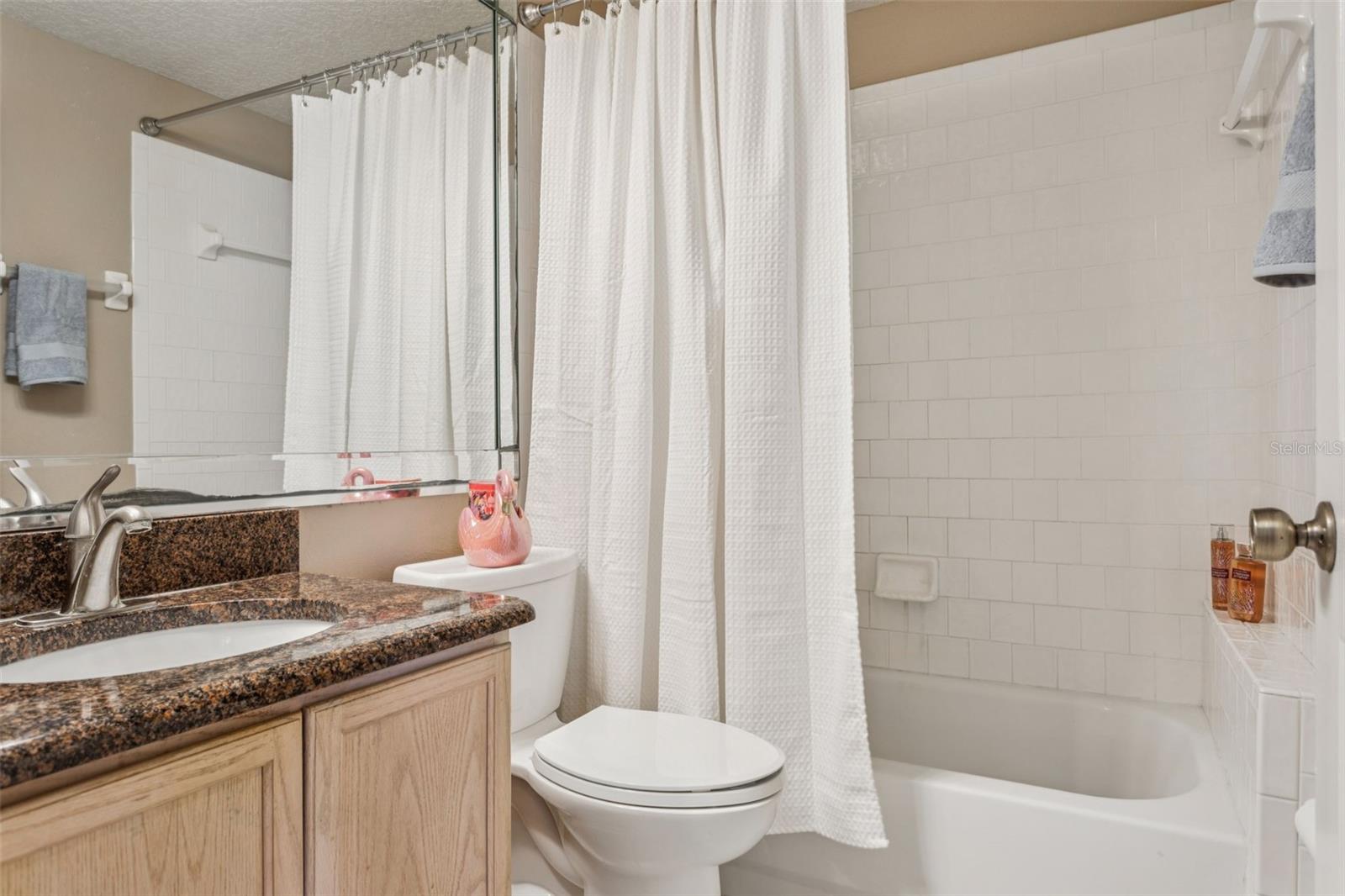 Listing photo id 20 for 10020 Cypress Shadow Avenue