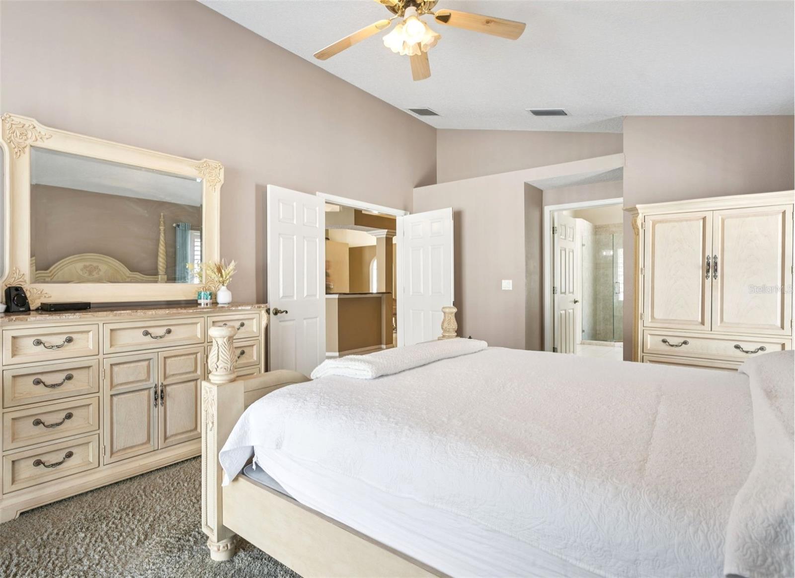 Listing photo id 27 for 10020 Cypress Shadow Avenue