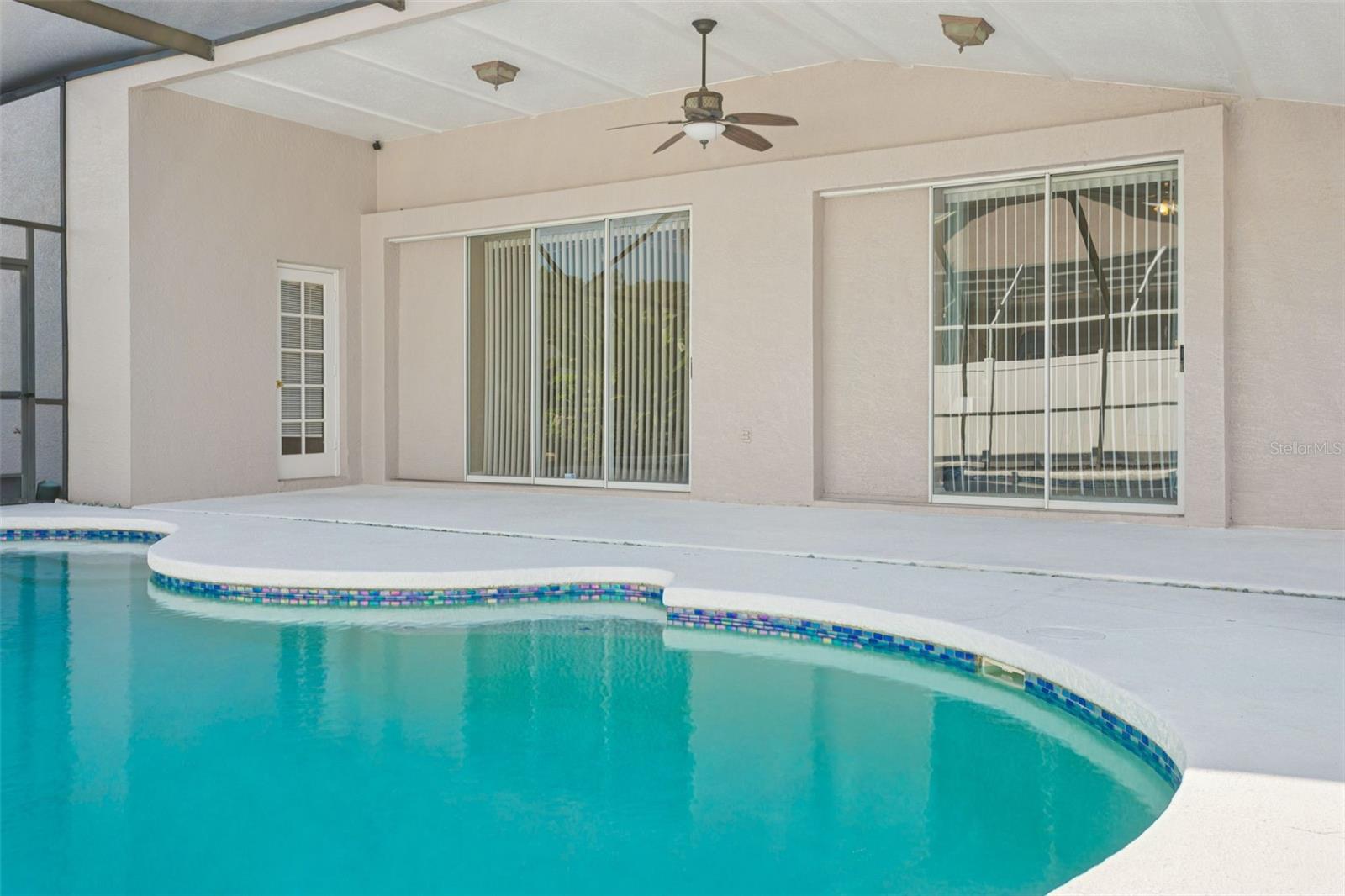 Listing photo id 34 for 10020 Cypress Shadow Avenue