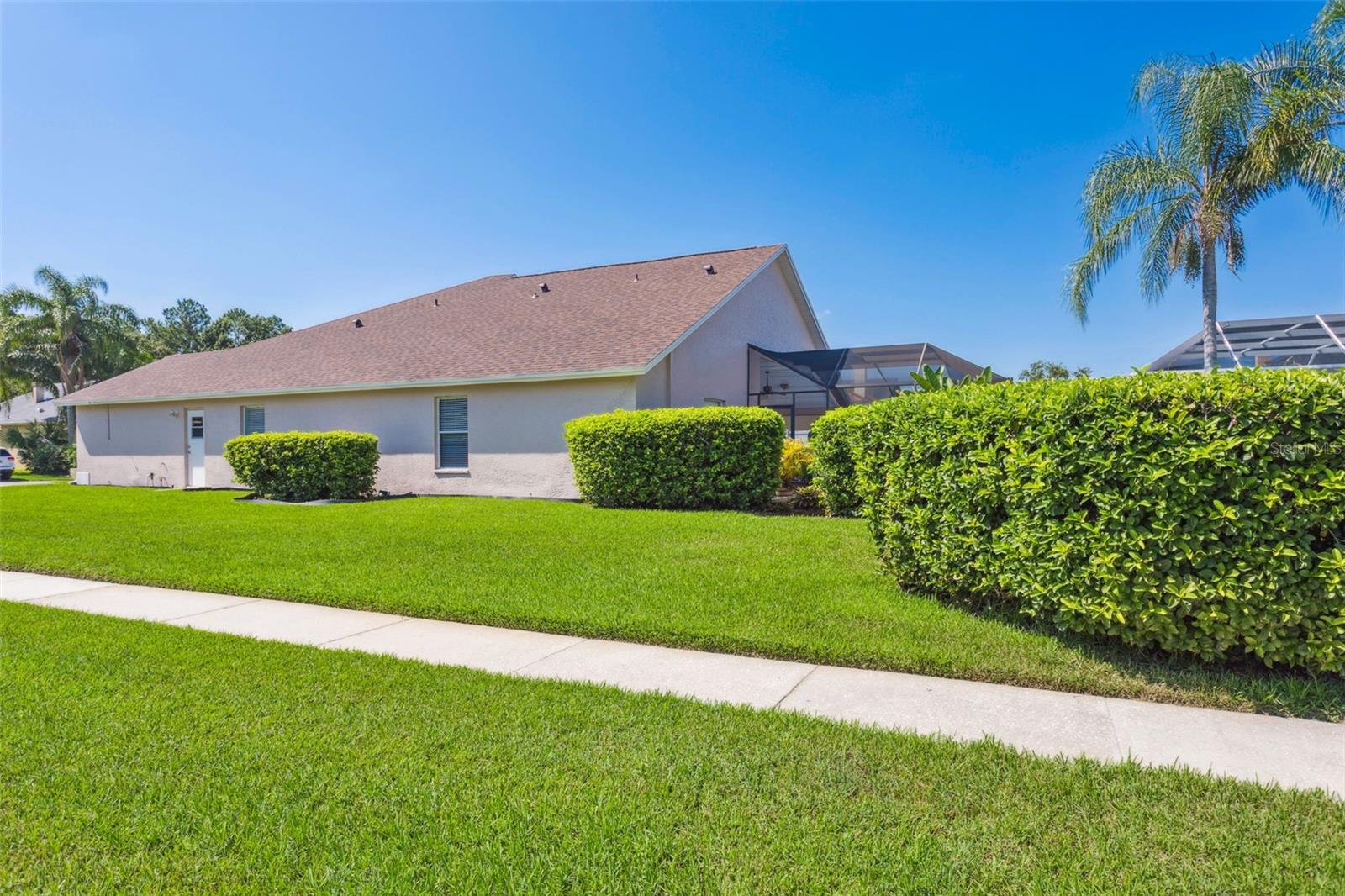 Listing photo id 45 for 10020 Cypress Shadow Avenue