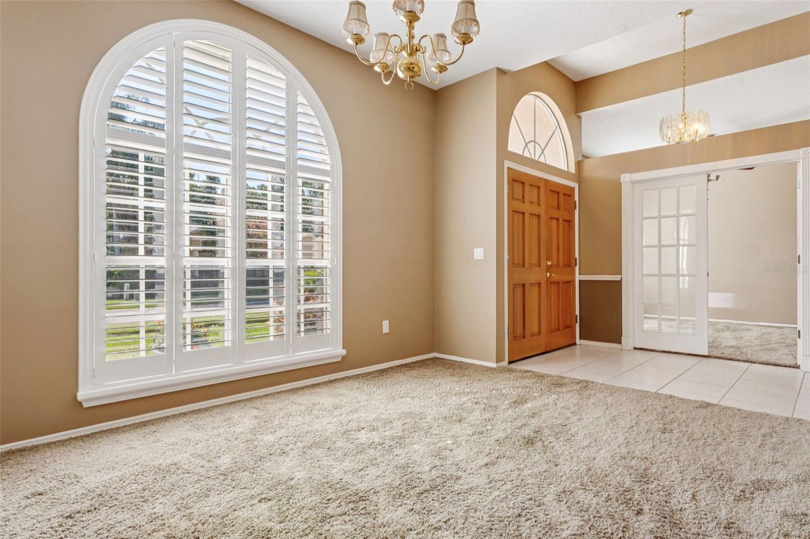 Listing photo id 4 for 10020 Cypress Shadow Avenue