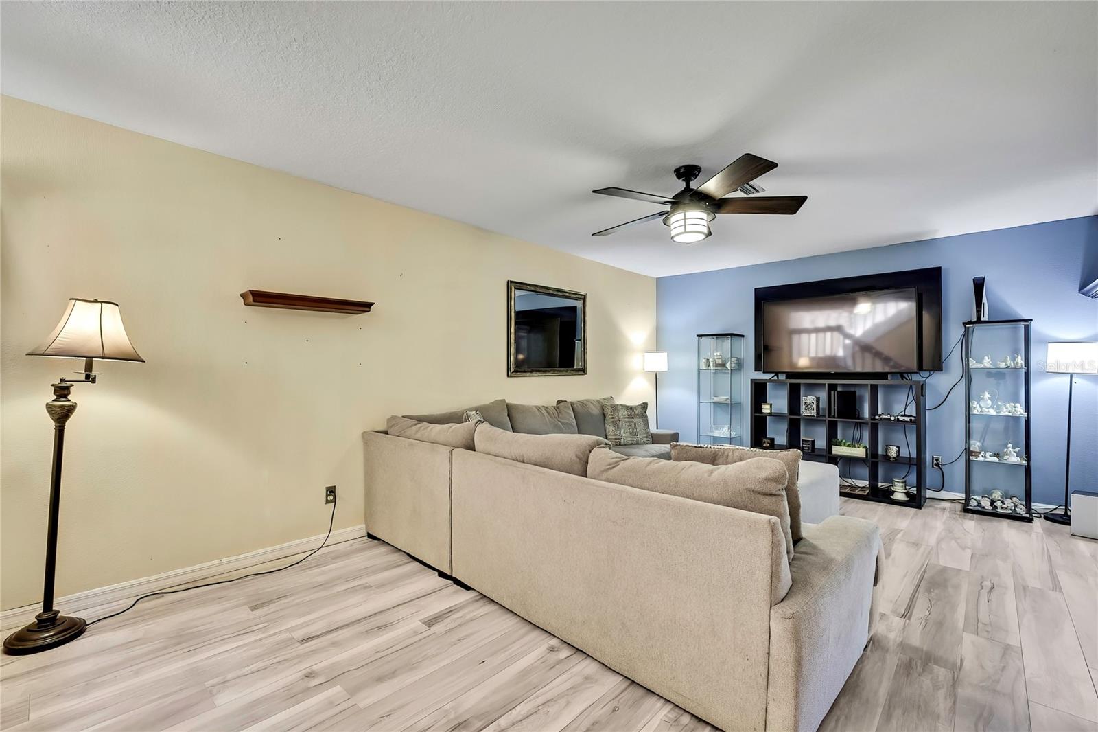 Image 9 of 44 For 12714 Tall Pine Drive