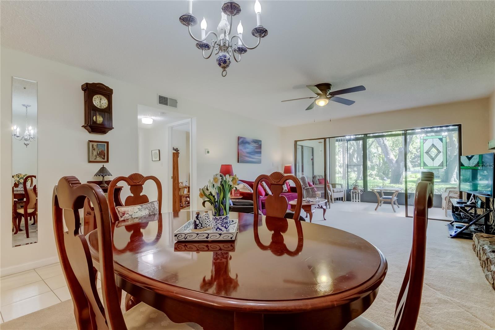 Image 10 of 47 For 2667 Sabal Springs Circle 101