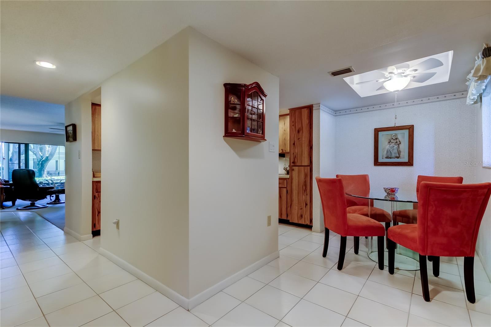 Image 11 of 47 For 2667 Sabal Springs Circle 101