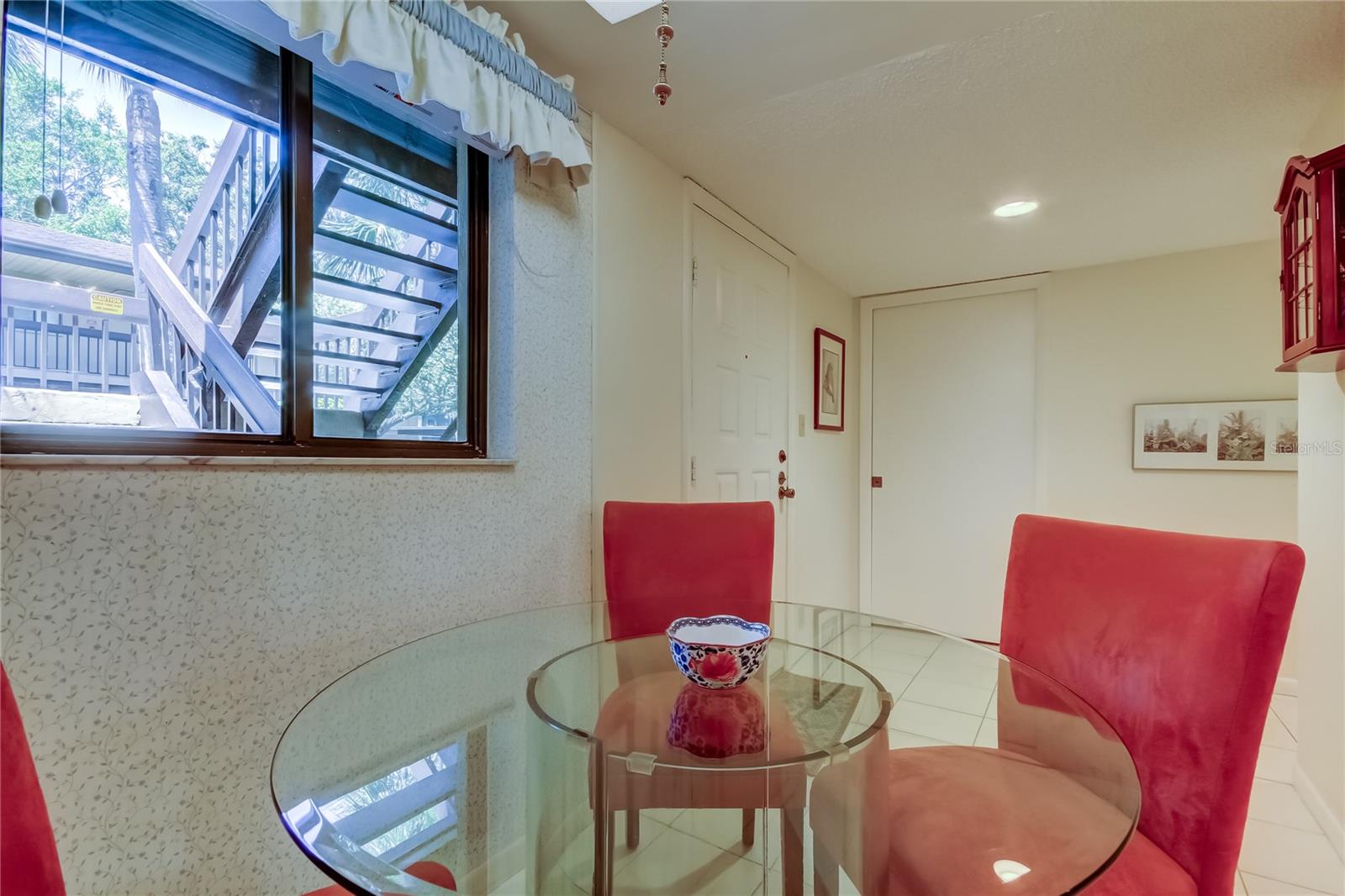 Image 14 of 47 For 2667 Sabal Springs Circle 101