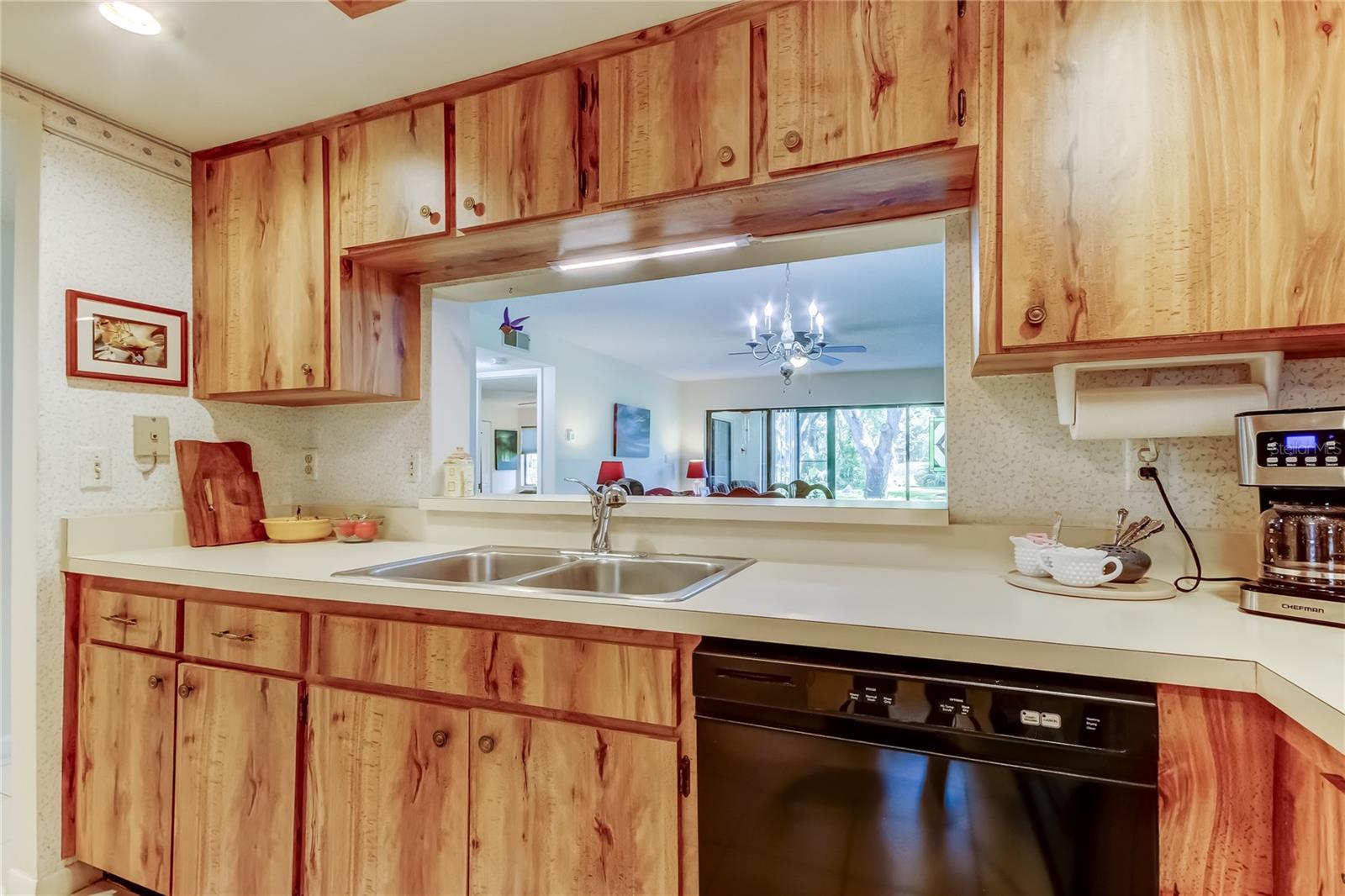 Image 17 of 47 For 2667 Sabal Springs Circle 101