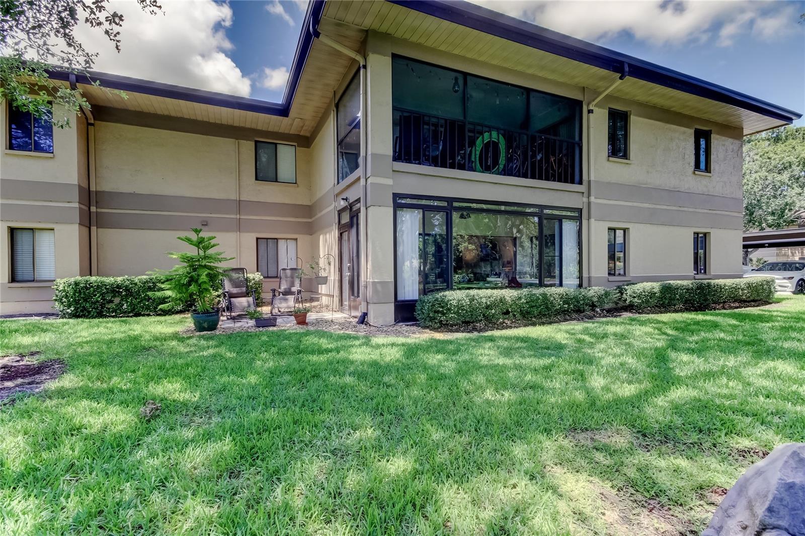 Image 43 of 47 For 2667 Sabal Springs Circle 101