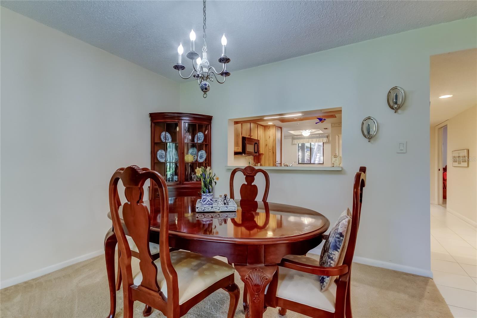 Image 8 of 47 For 2667 Sabal Springs Circle 101