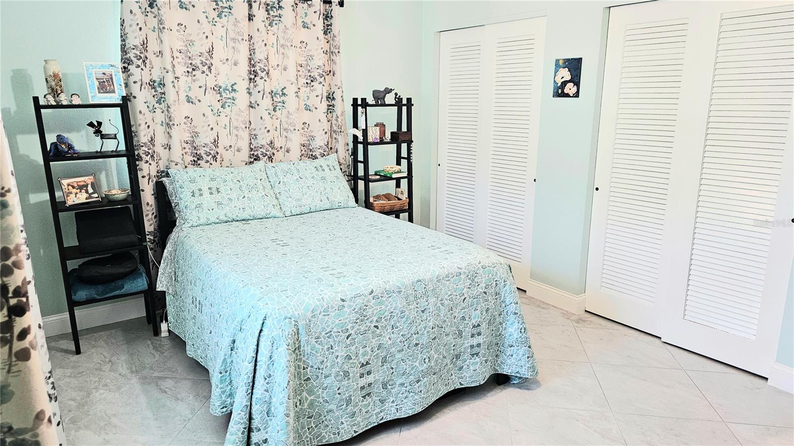 Image 18 of 39 For 9725 44th Way N