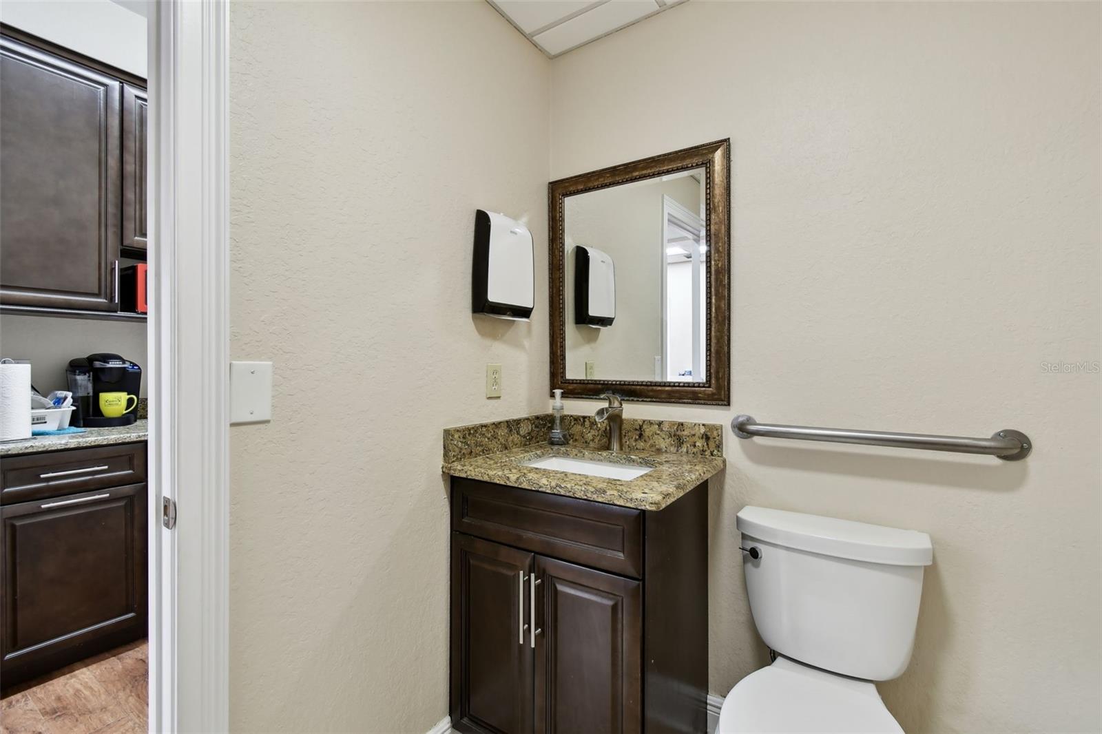 Image 19 of 21 For 10261 4th Street N