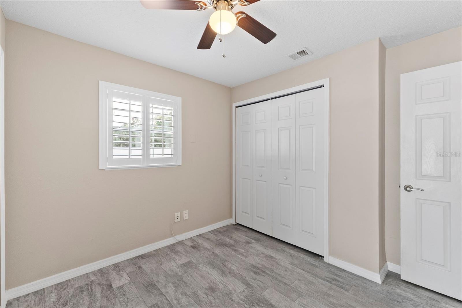 Image 19 of 31 For 2901 Paxton Avenue