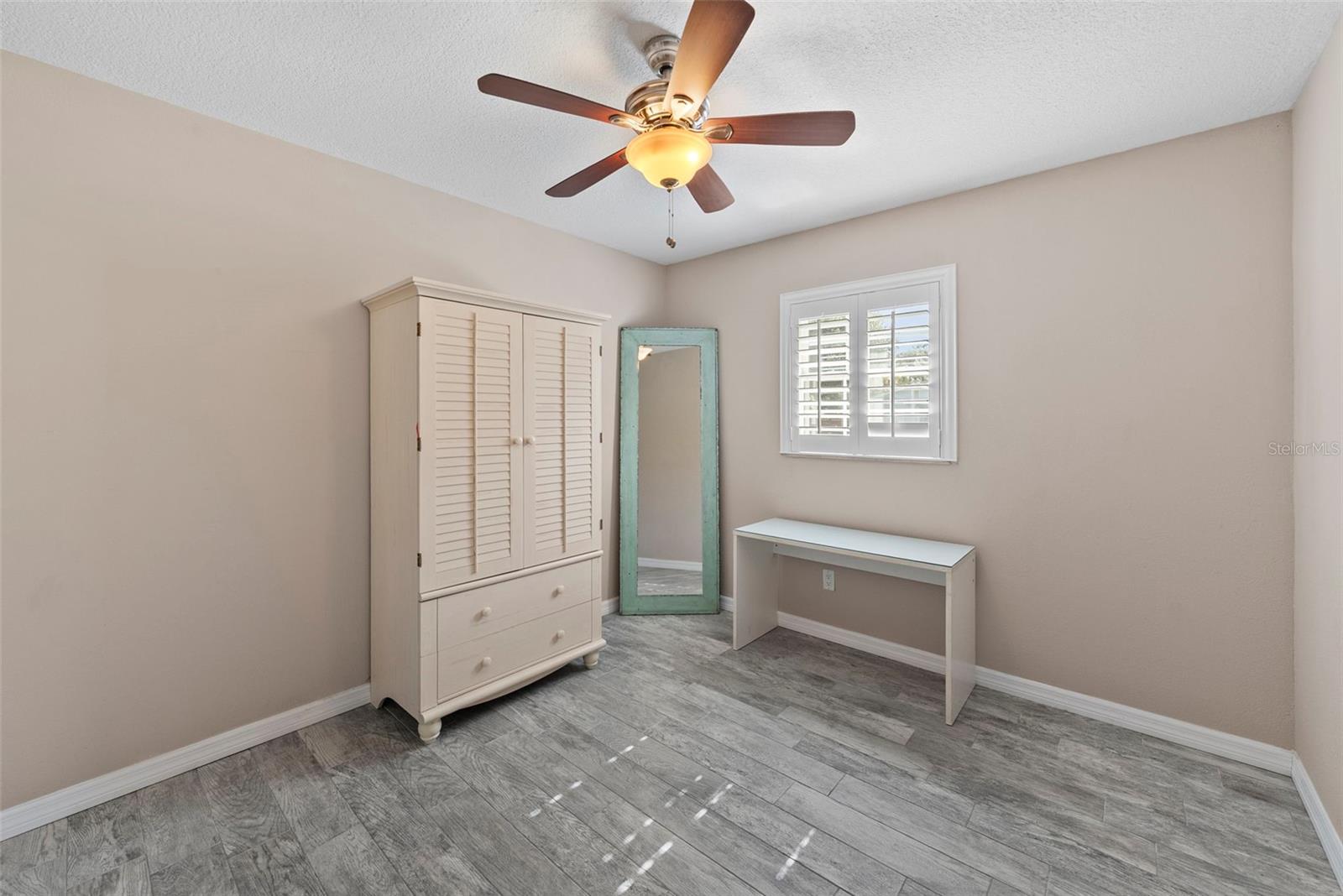 Image 22 of 31 For 2901 Paxton Avenue