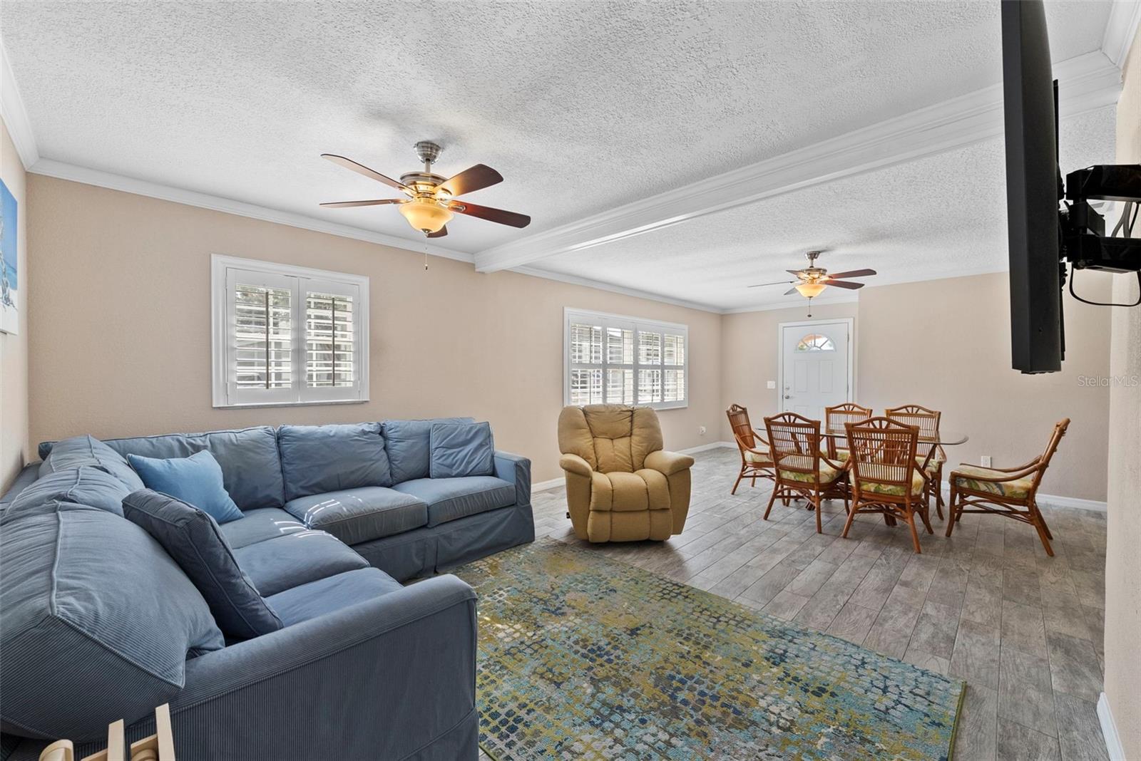 Image 6 of 31 For 2901 Paxton Avenue