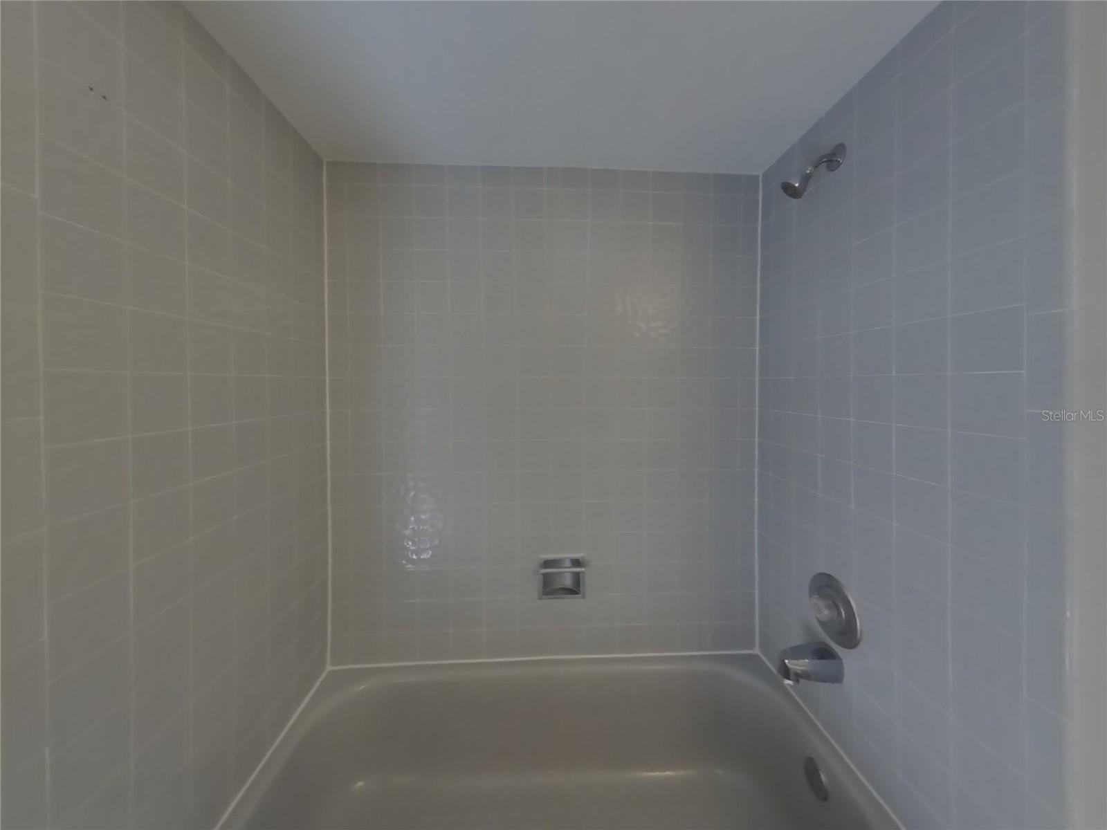 Image 21 of 28 For 16147 Vanderbilt Drive