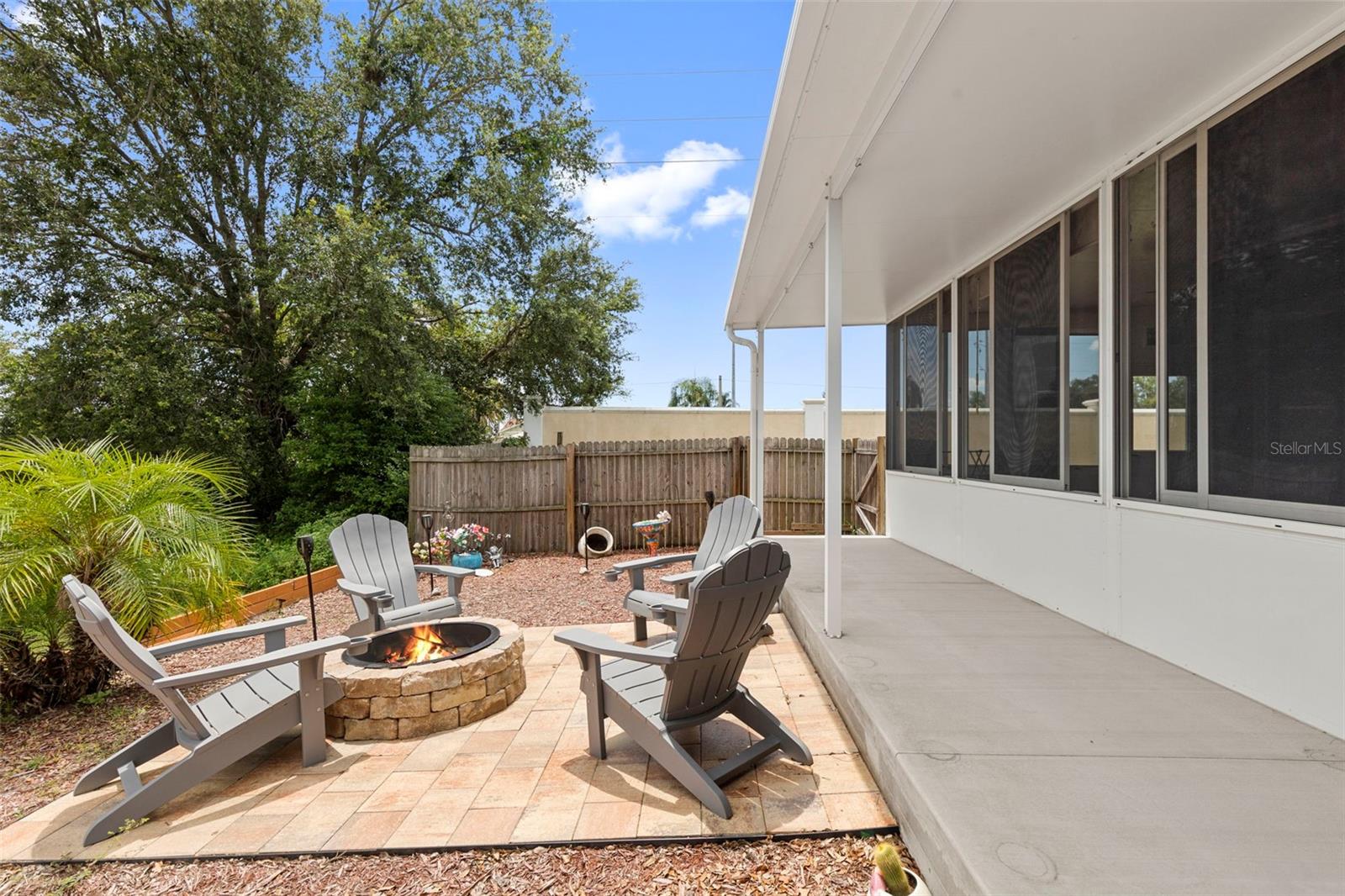 Listing photo id 67 for 8000 Baytree Drive
