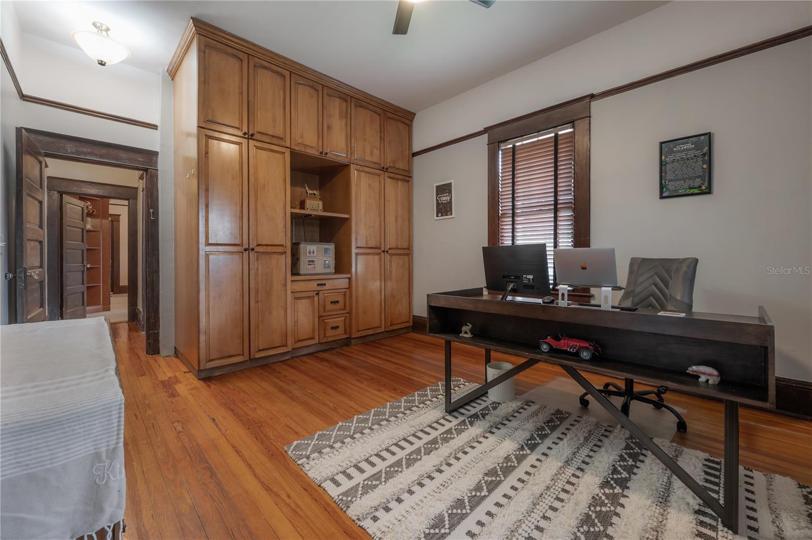 Image 30 of 59 For 5506 Miami Avenue