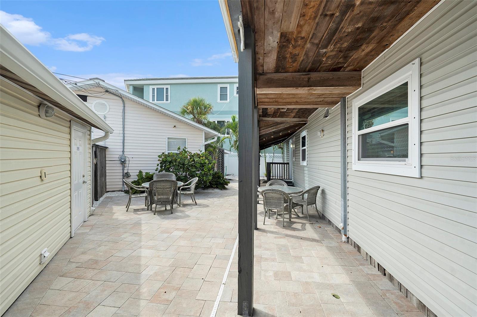 Image 32 of 65 For 8425 Gulf Boulevard