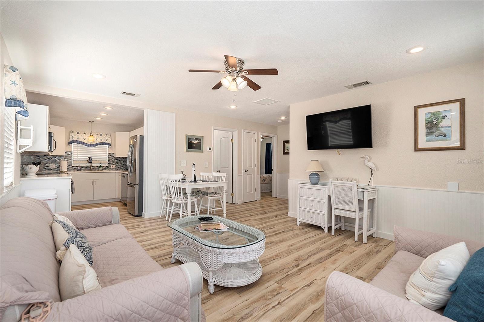 Image 40 of 65 For 8425 Gulf Boulevard