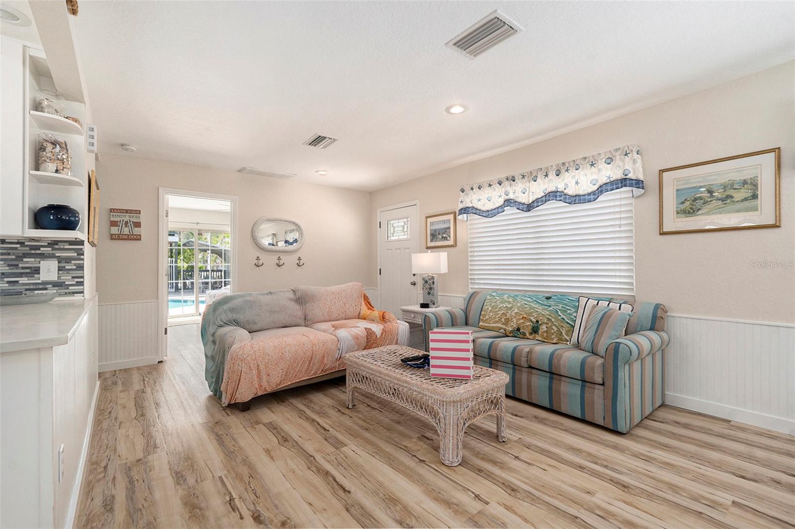 Image 53 of 65 For 8425 Gulf Boulevard