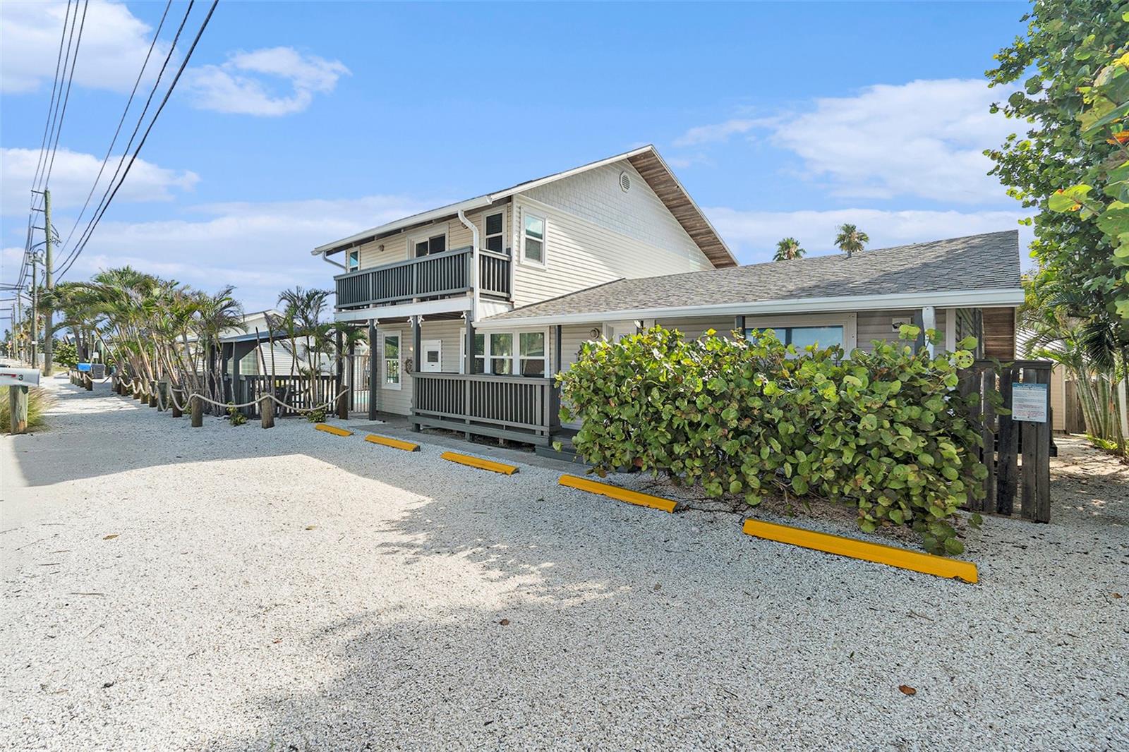 Image 7 of 65 For 8425 Gulf Boulevard