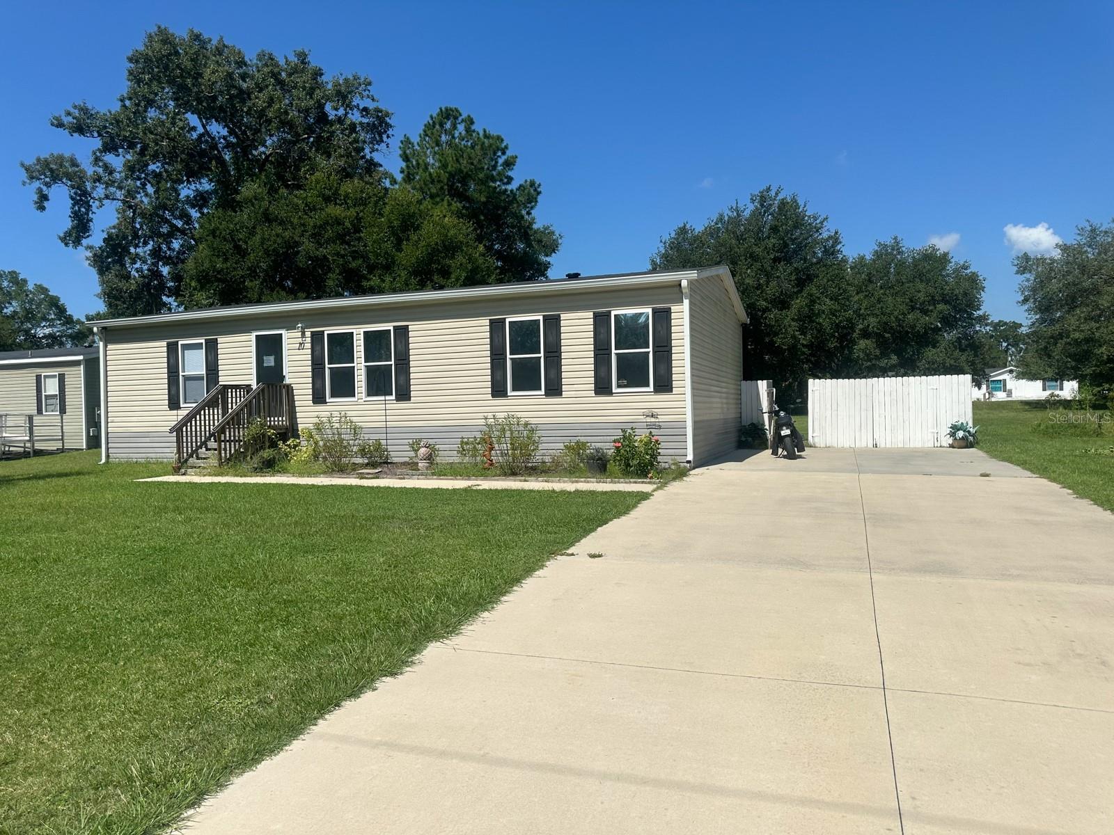 Image 2 of 18 For 10 69th Avenue