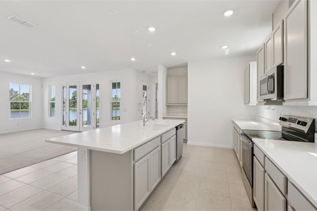 Image 14 of 60 For 3170 Voyager Avenue