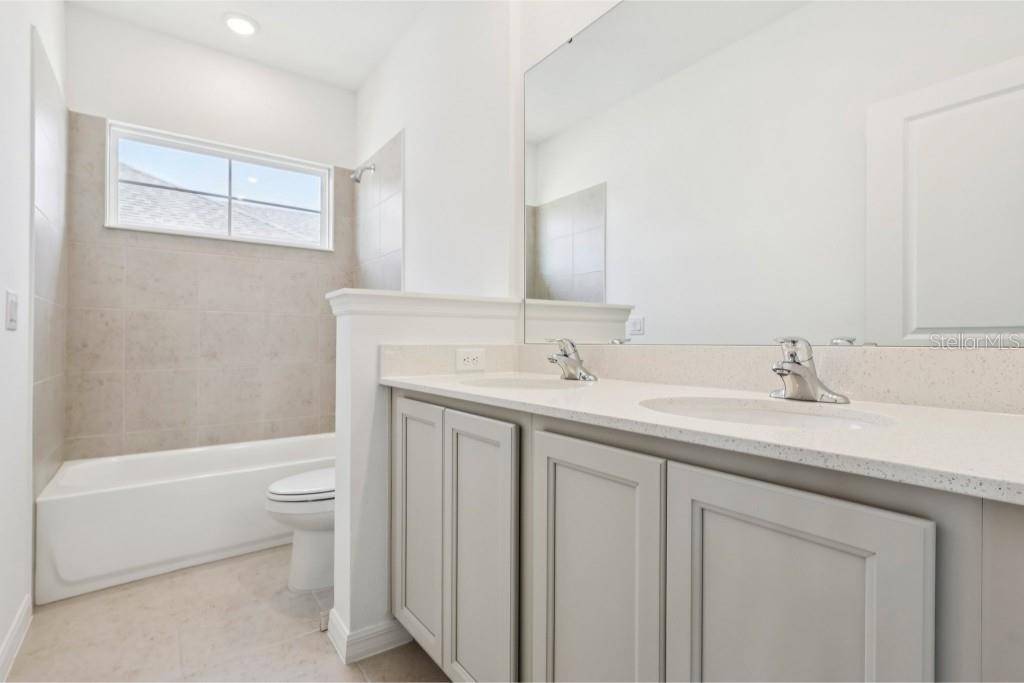 Image 36 of 60 For 3170 Voyager Avenue