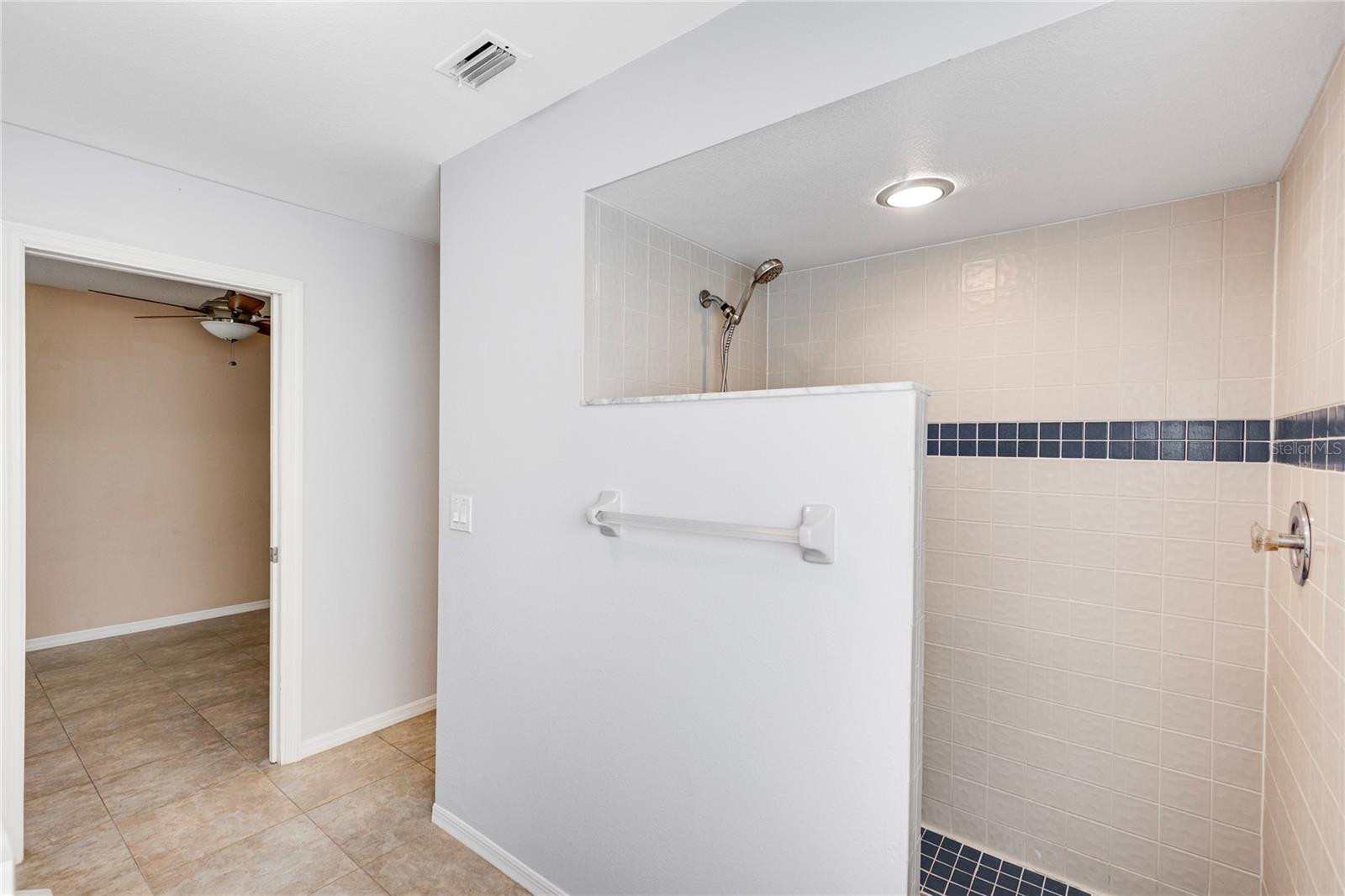 Image 19 of 28 For 2205 Tamarron Terrace