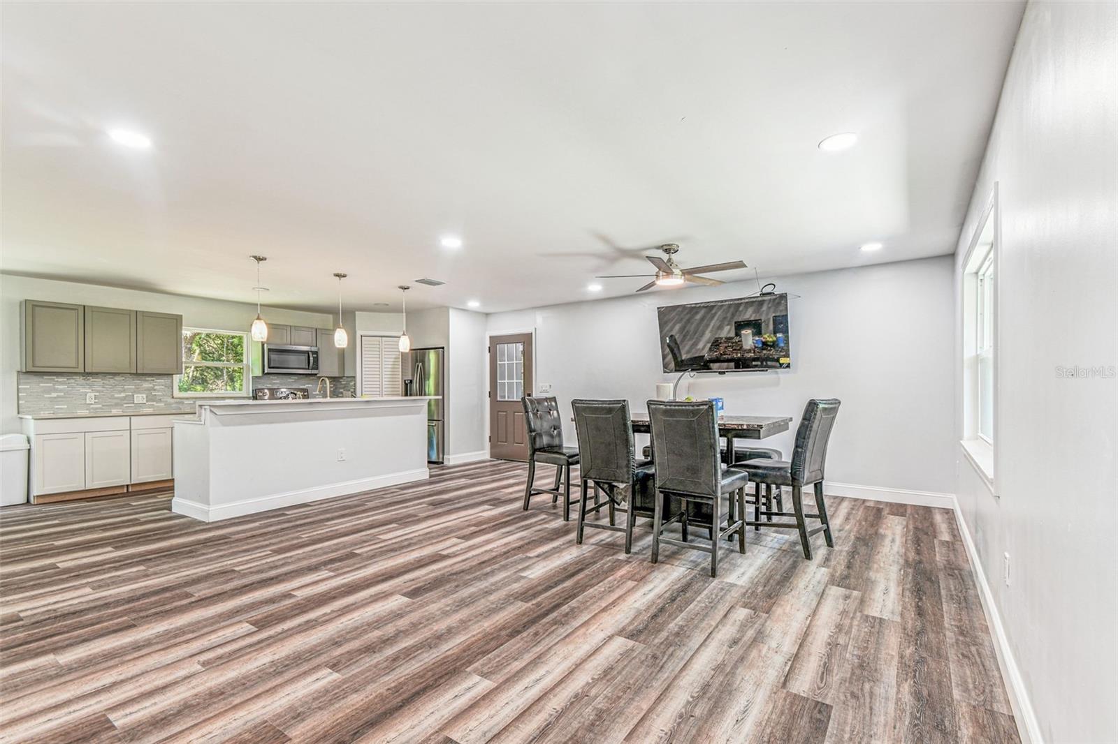 Image 11 of 87 For 11423 Ennis Sheard Road