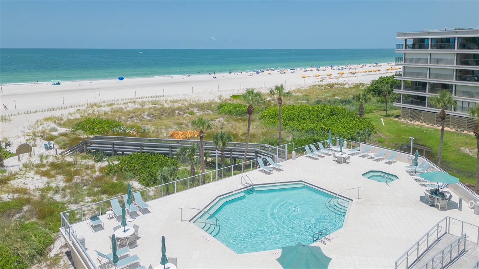 Image 3 of 39 For 4450 Gulf Boulevard 104