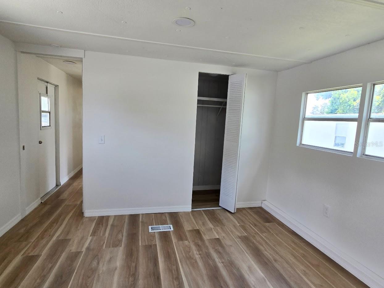 Image 10 of 18 For 7215 Lofty Drive