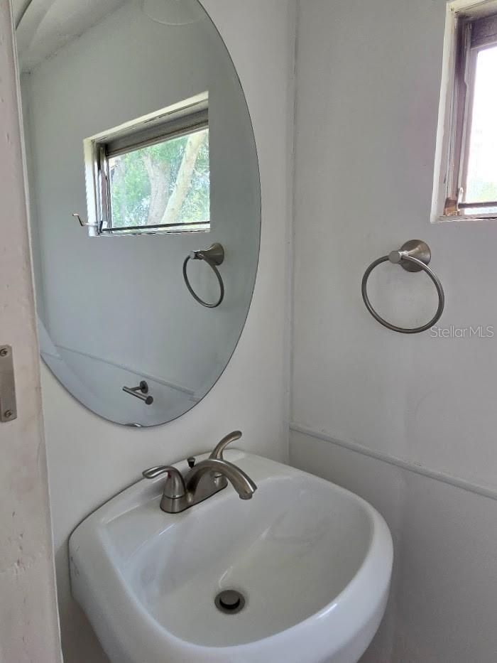 Image 16 of 18 For 7215 Lofty Drive