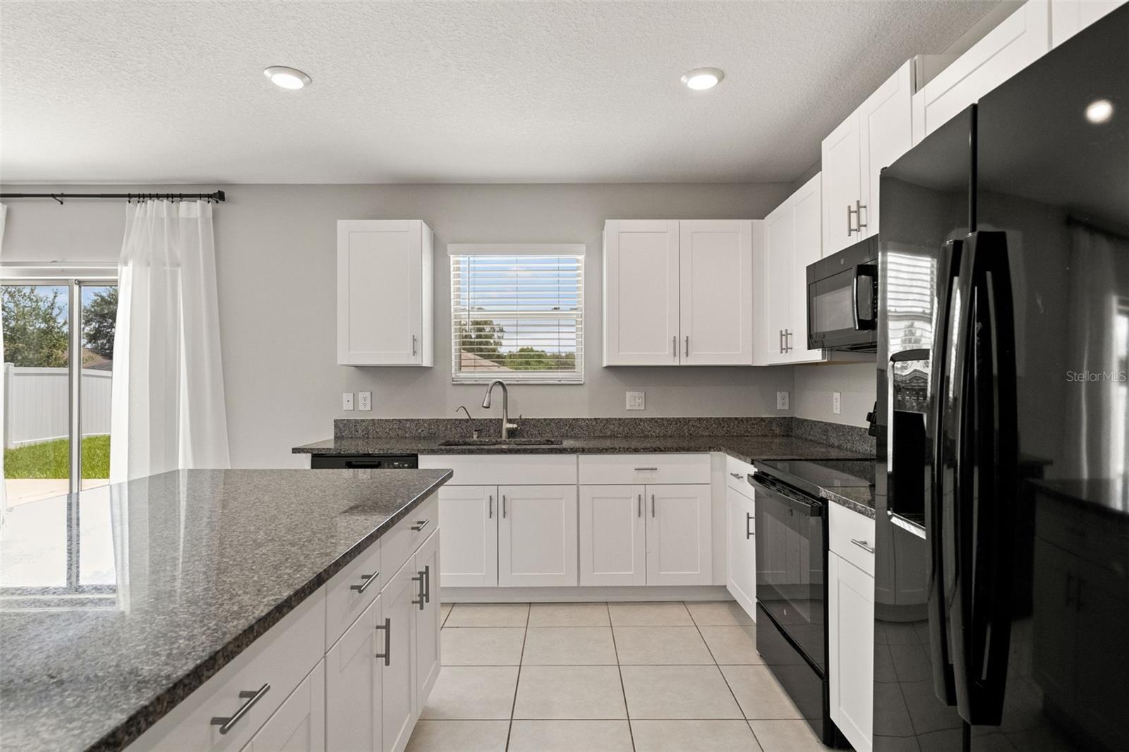 Image 13 of 51 For 238 Argyll Drive