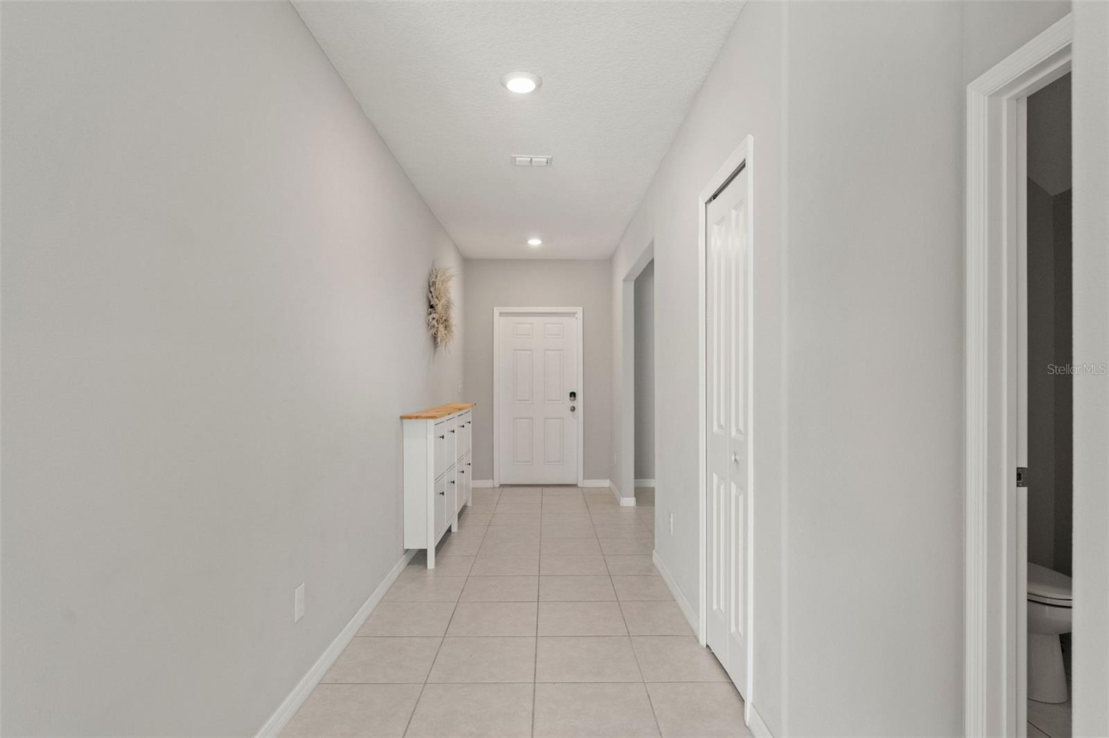 Image 9 of 51 For 238 Argyll Drive