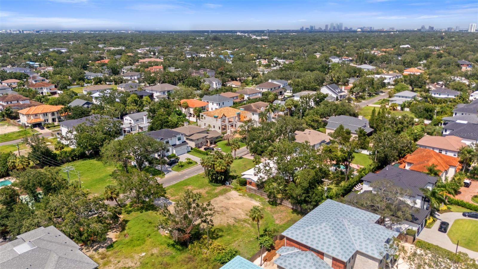 Image 15 of 19 For 5028 Longfellow Avenue