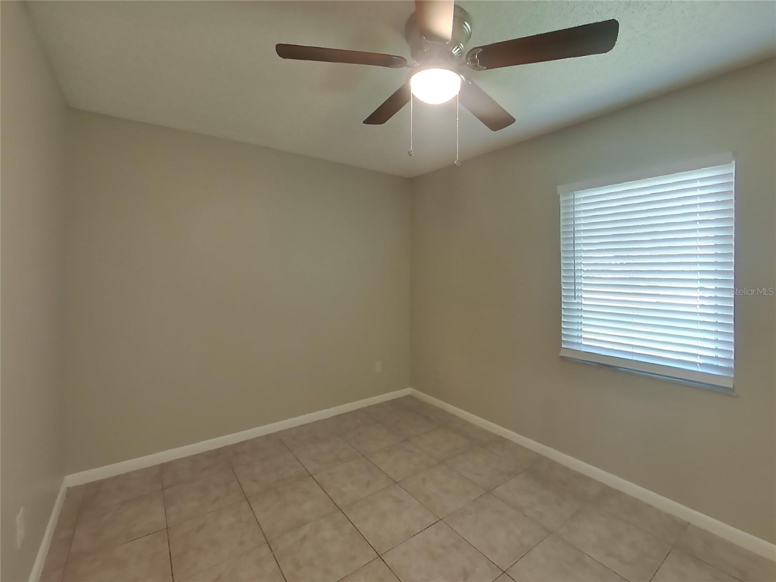 Image 11 of 18 For 912 Shangri La Drive