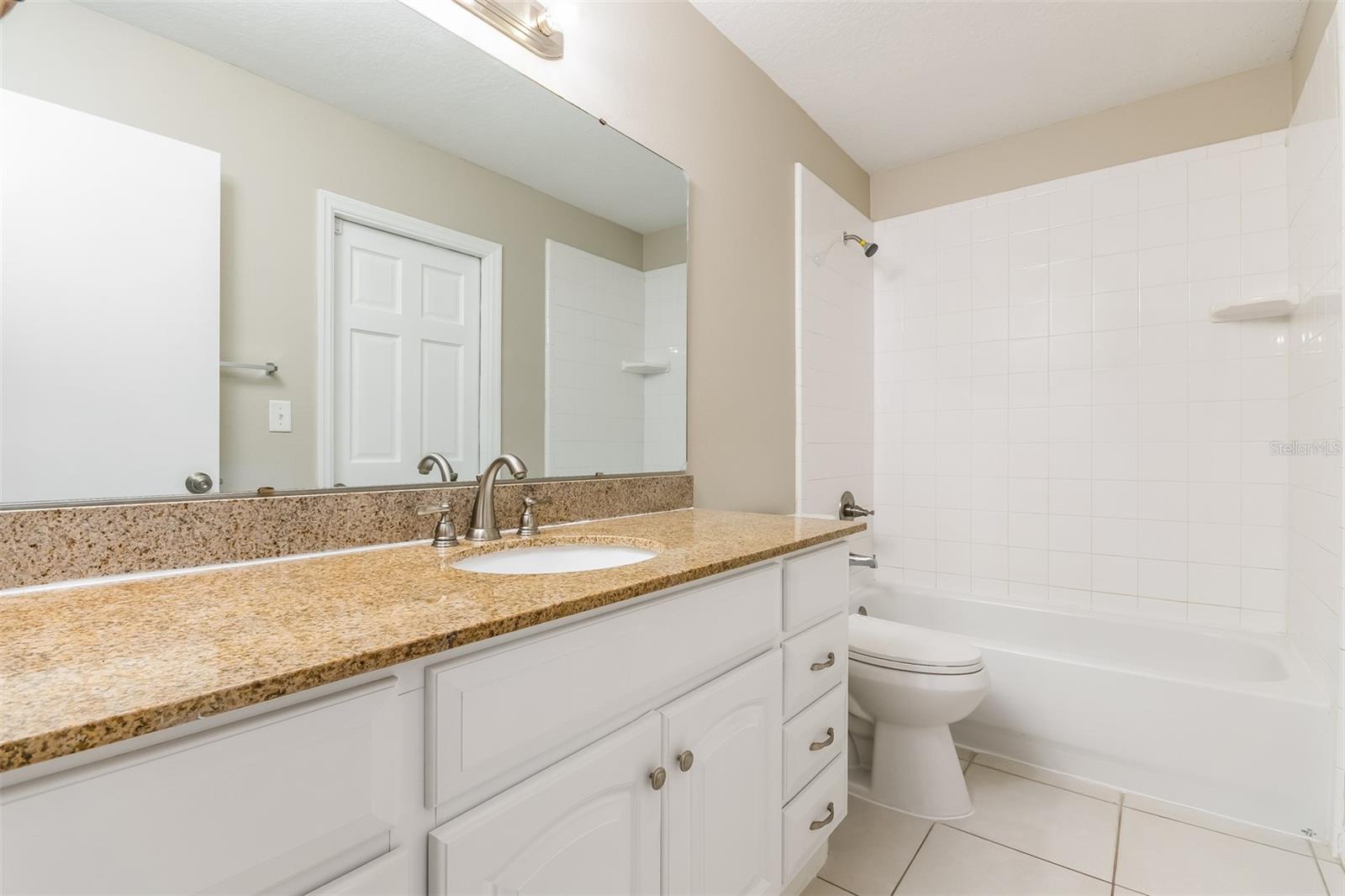 Image 13 of 15 For 2368 Bagdad Avenue