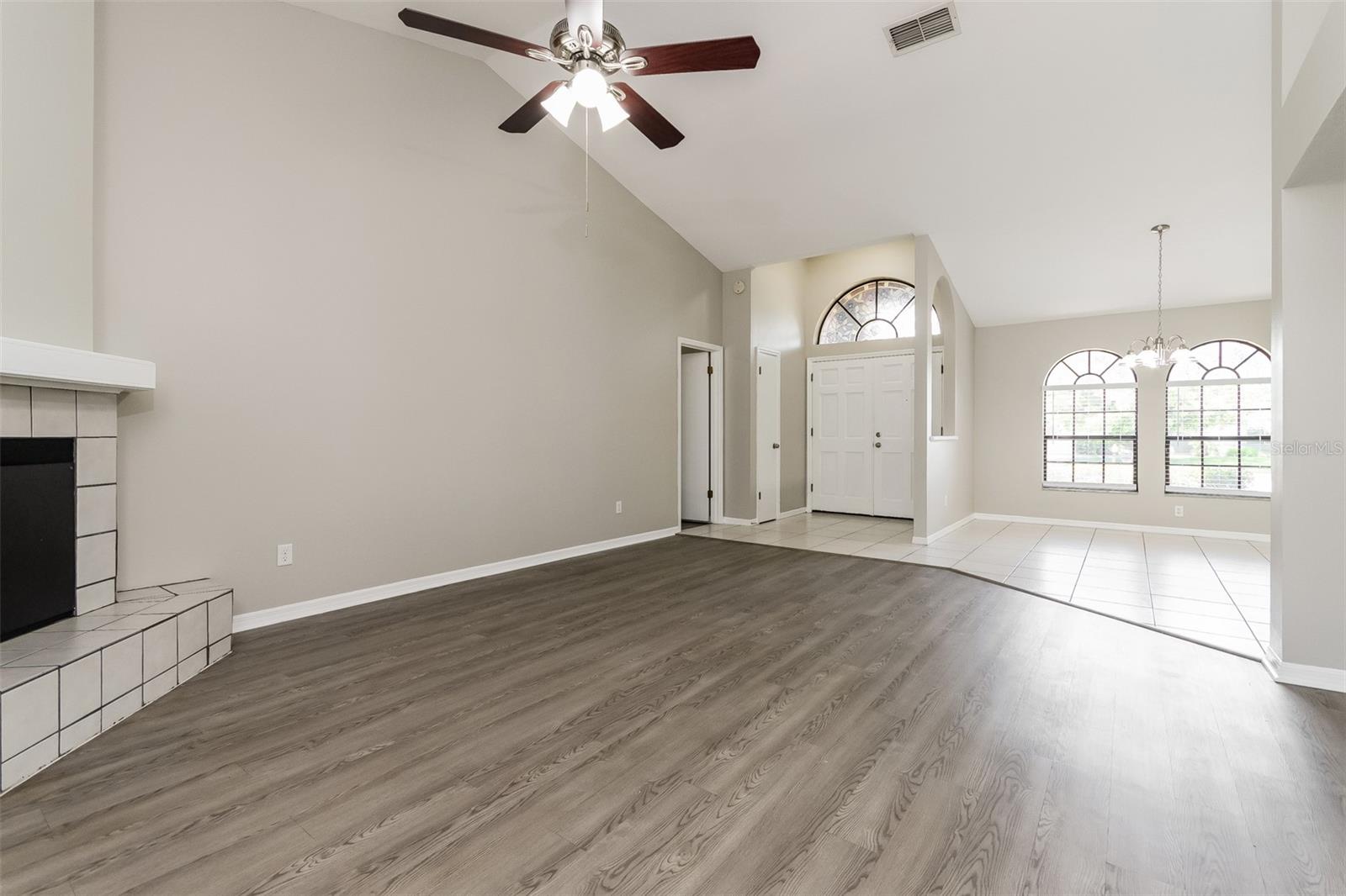Image 4 of 15 For 2368 Bagdad Avenue