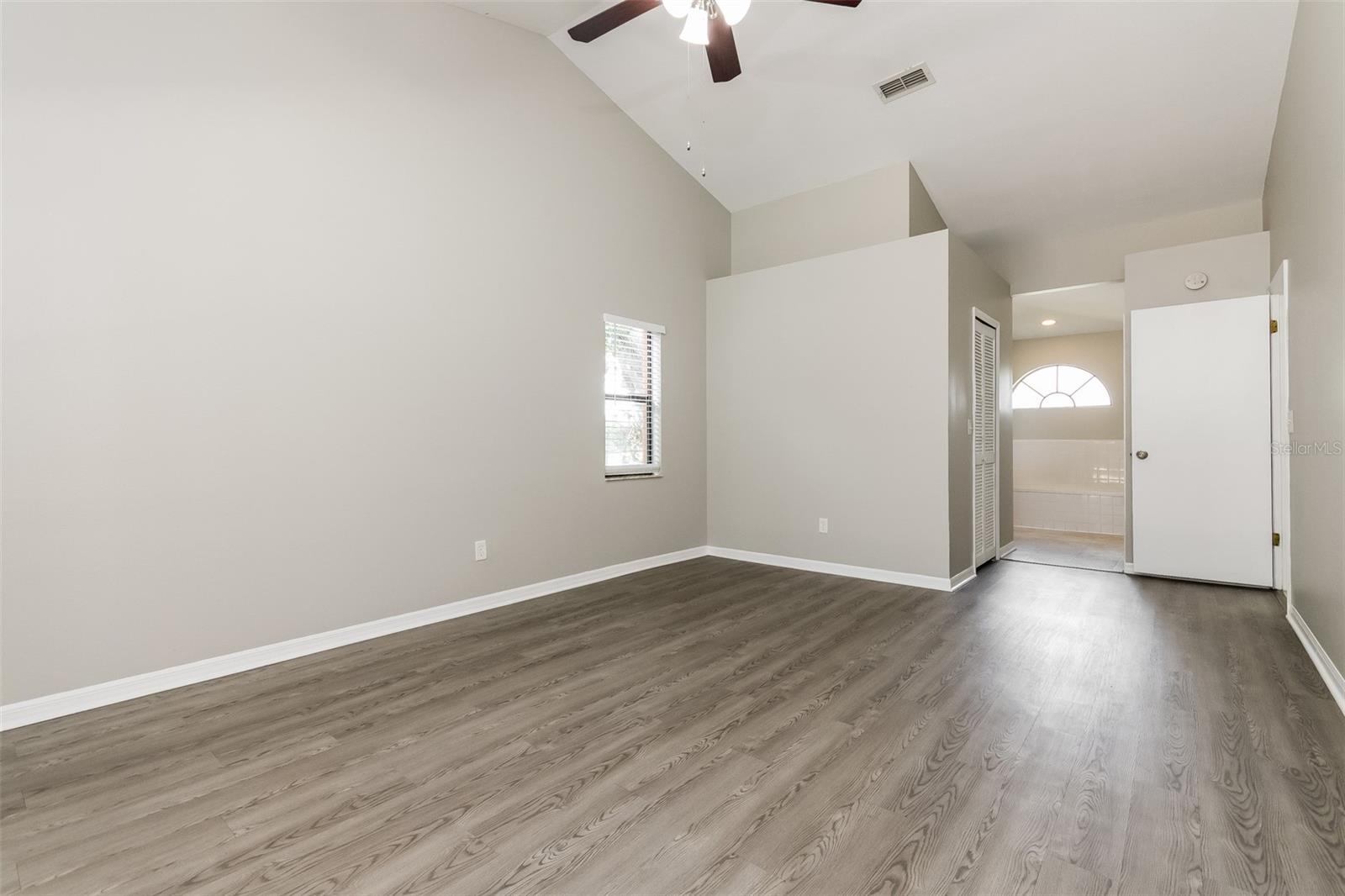 Image 9 of 15 For 2368 Bagdad Avenue