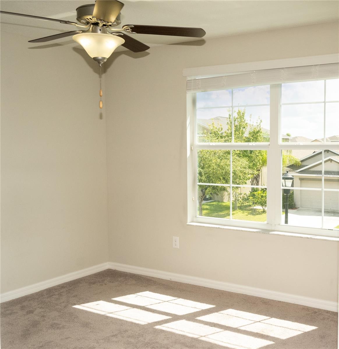 Image 21 of 32 For 15413 Dark Star Lane